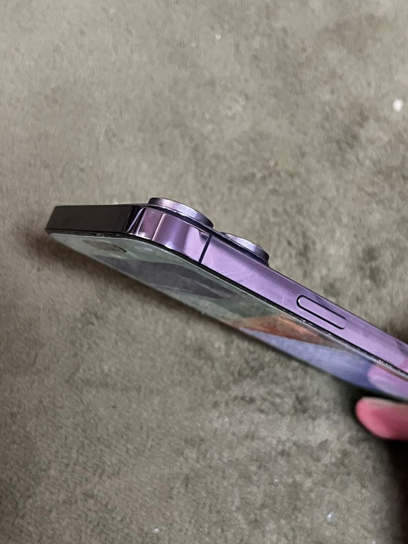 iPhone 14 Pro 256GB画面ひび割れ