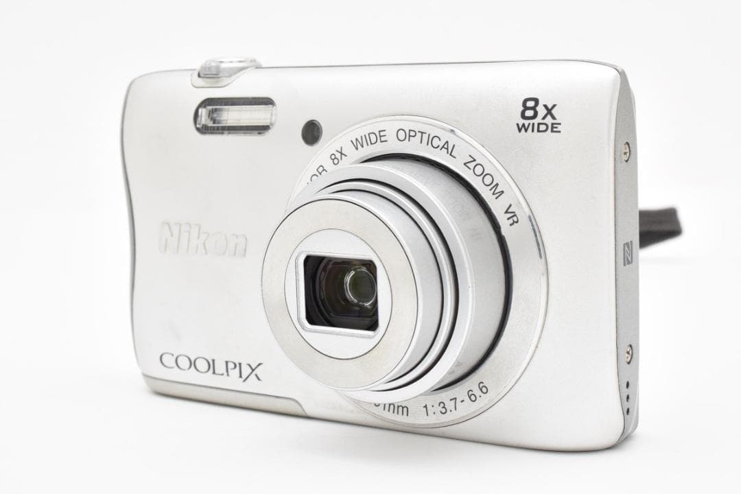 Nikon COOLPIX S3700 シルバー コンパクトデジタルカメラ