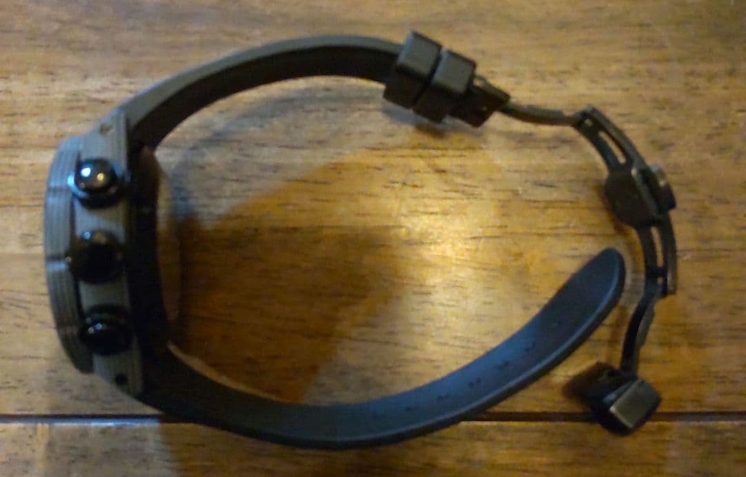 EDOX クロノオフショア1 カーボンベゼル自動巻き腕時計