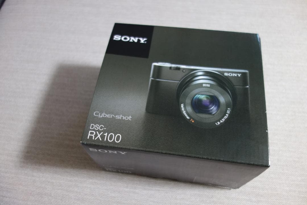 【箱付き・美品】SONY サイバーショット DSC-RX100 初代
