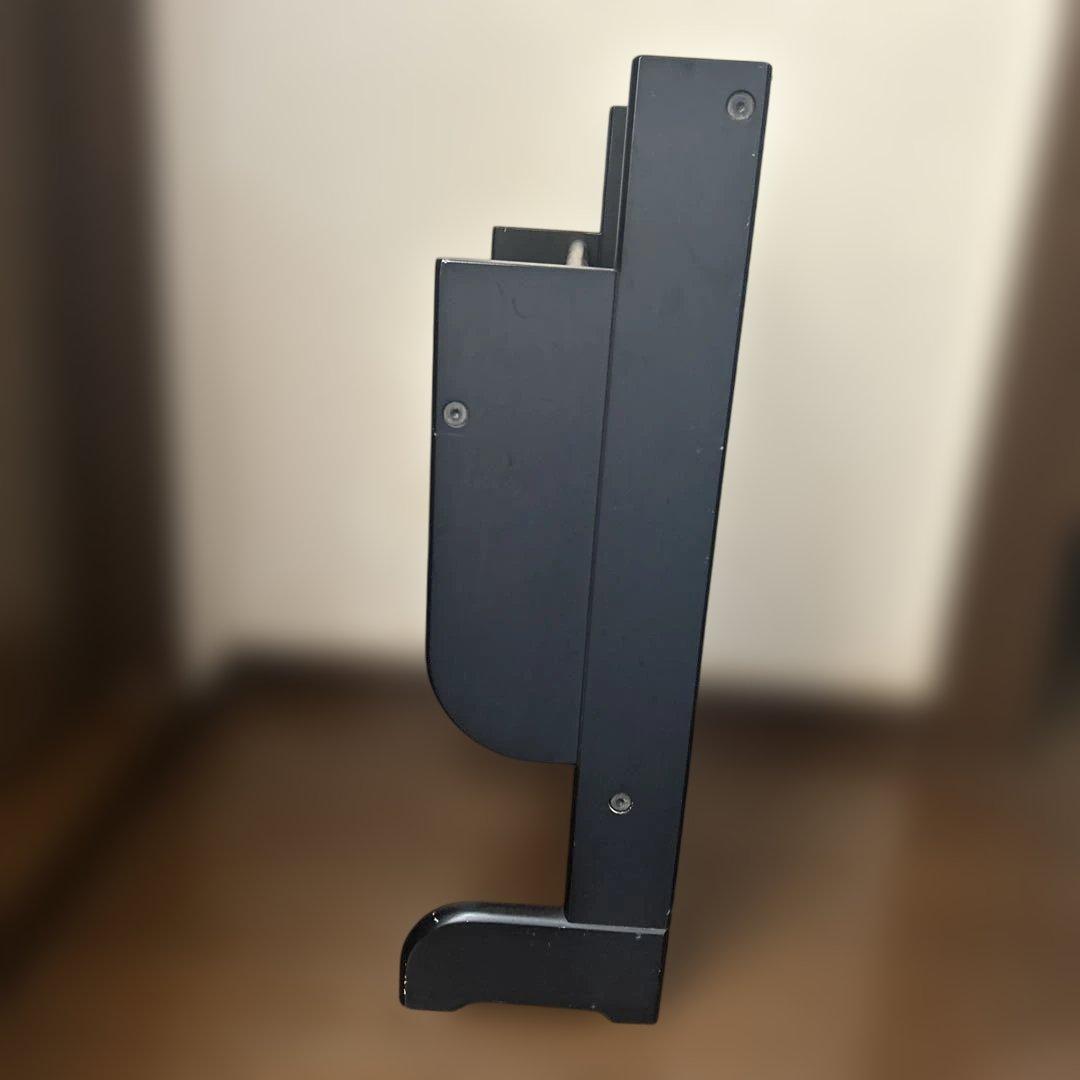 カリモク　　マガジンラック