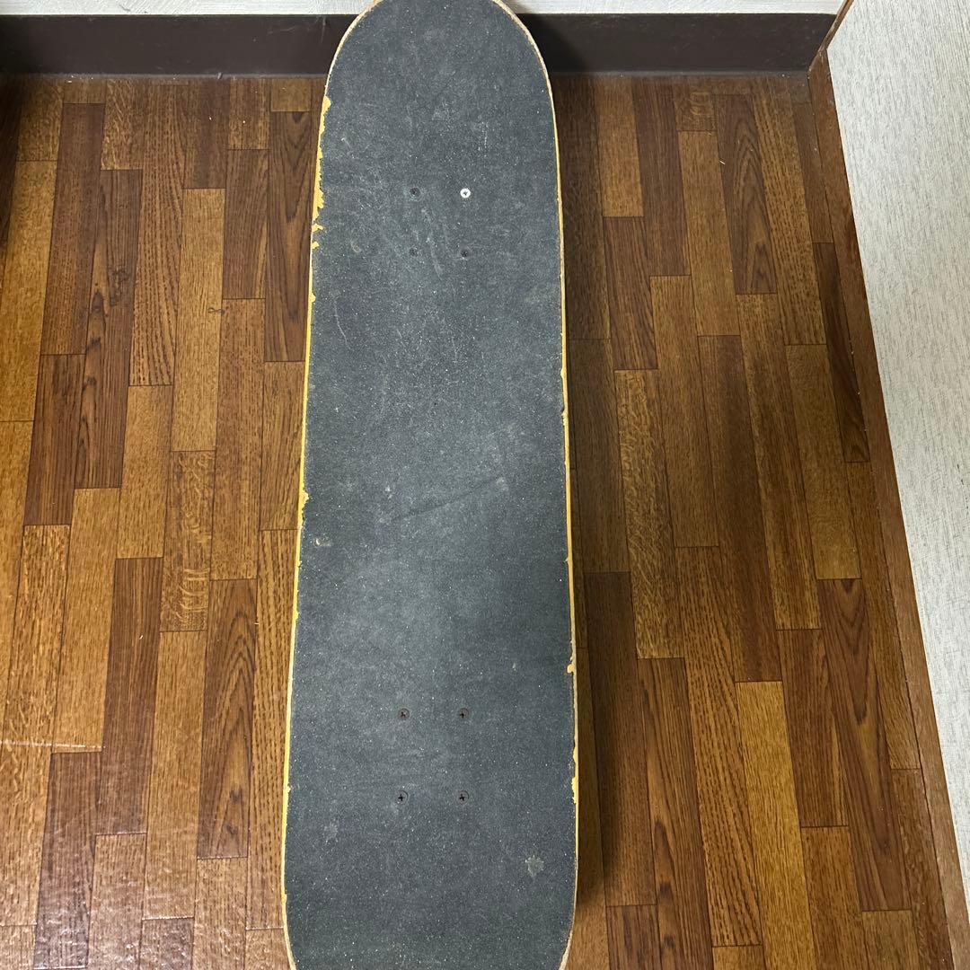 スケボーコンプリート　7.75 インディペンデント　スピットファイアー