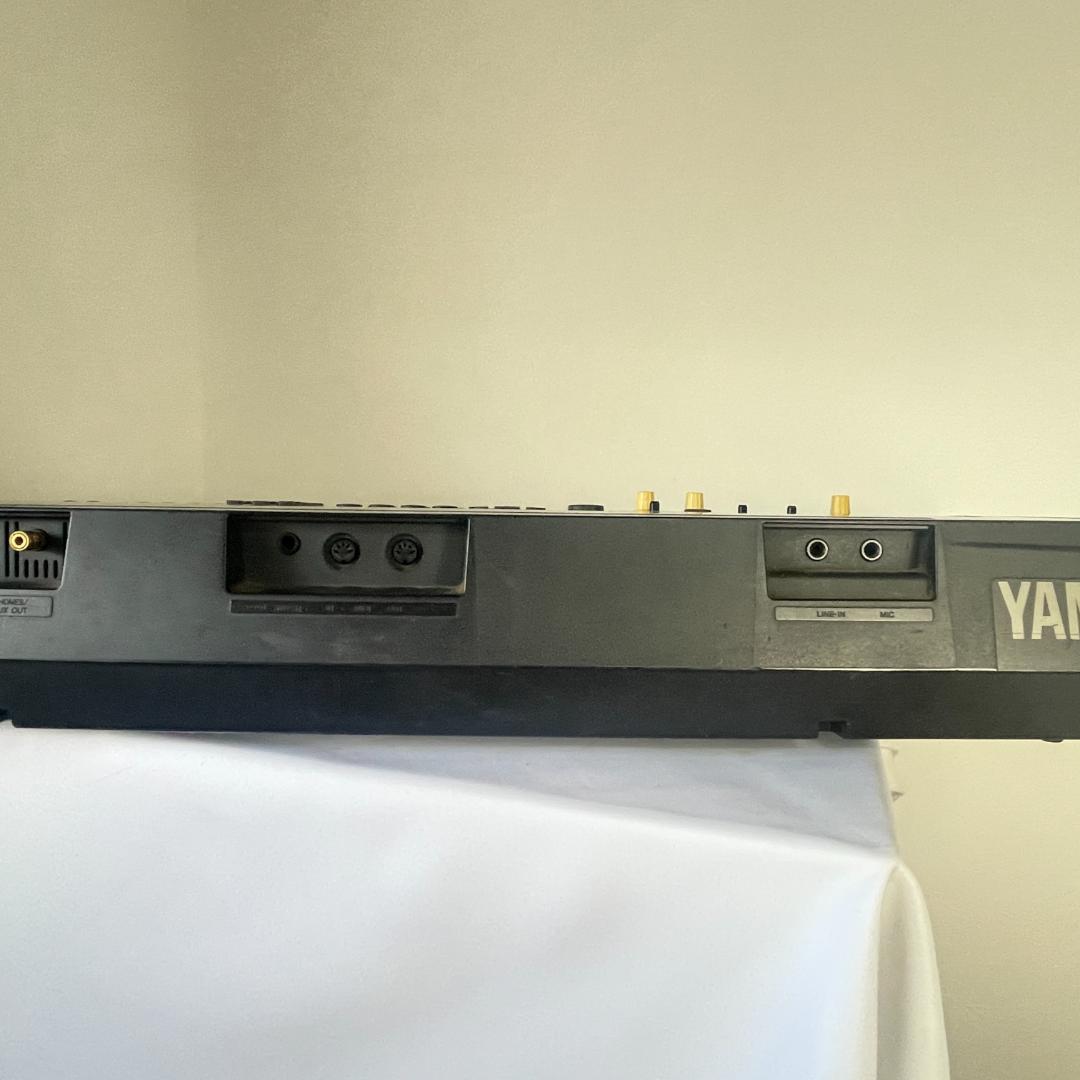 YAMAHA PSR-D1 DJX シンセサイザー キーボード