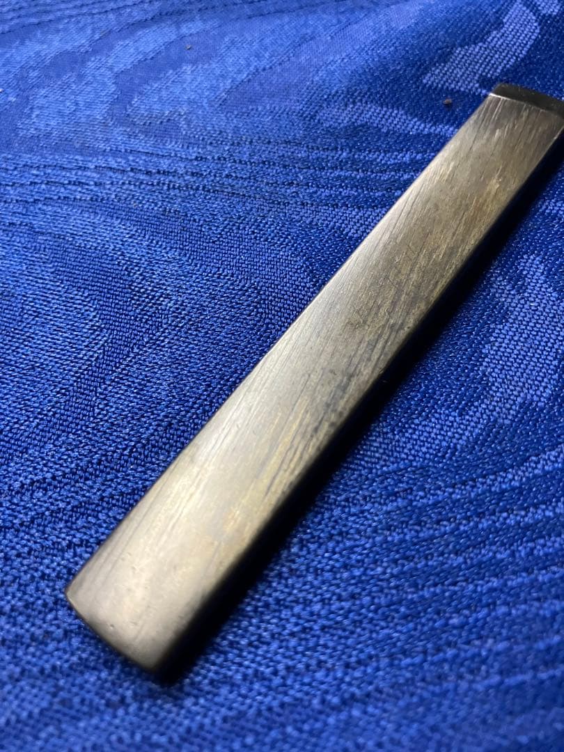 日本刀　装飾　小柄　金銀象嵌　時代物　骨董品