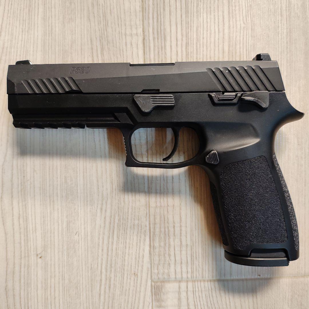 東京マルイ P320 FULL SIZE ガスブローバック