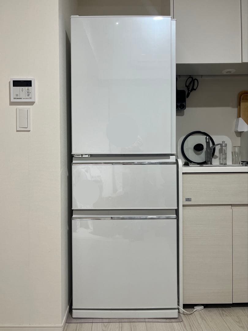 ※専用※【3/7以降発送】 三菱 冷凍冷蔵庫330L 2020年製