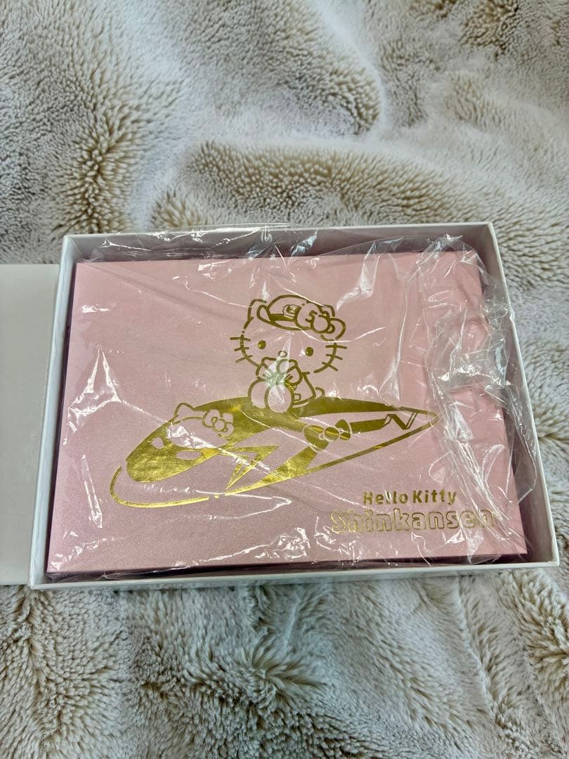 ハローキティ新幹線ウォッチMサイズSEIKO