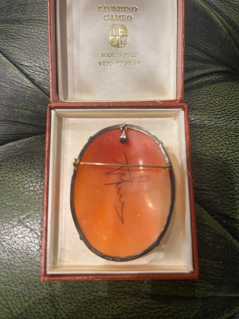 新春SALE❣️美品❣️Liverino Cameo 女性の肖像 ブローチ