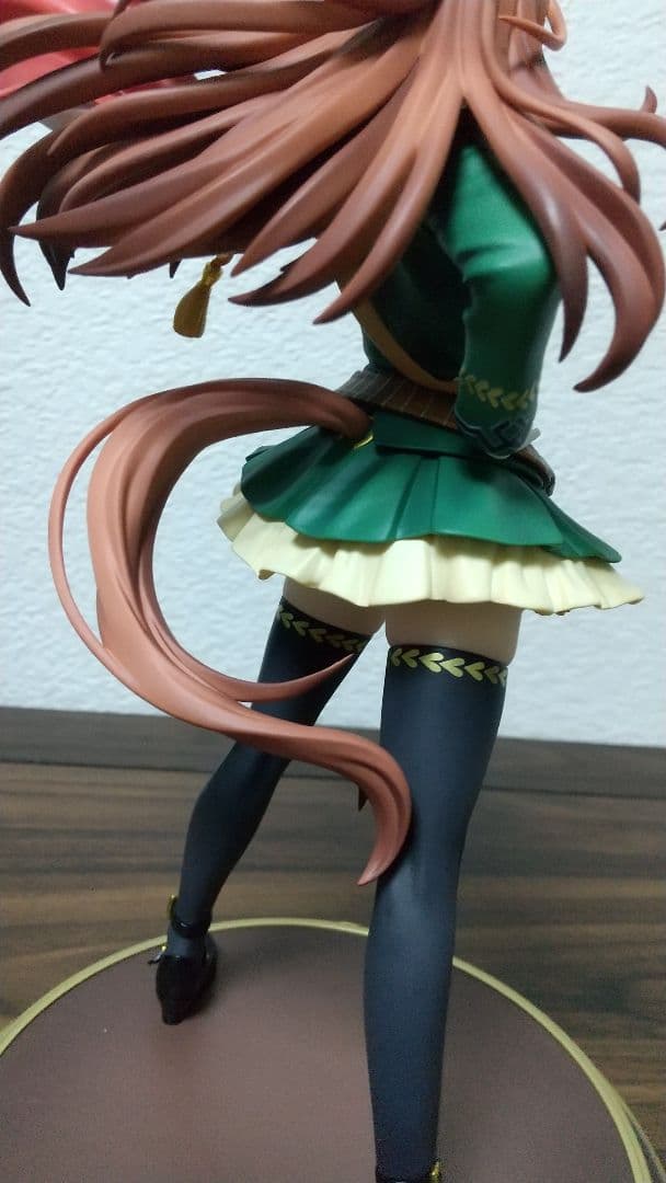 ウマ娘 プリティーダービー シンボリルドルフ 勝負服 1/7 完成品フィギュア