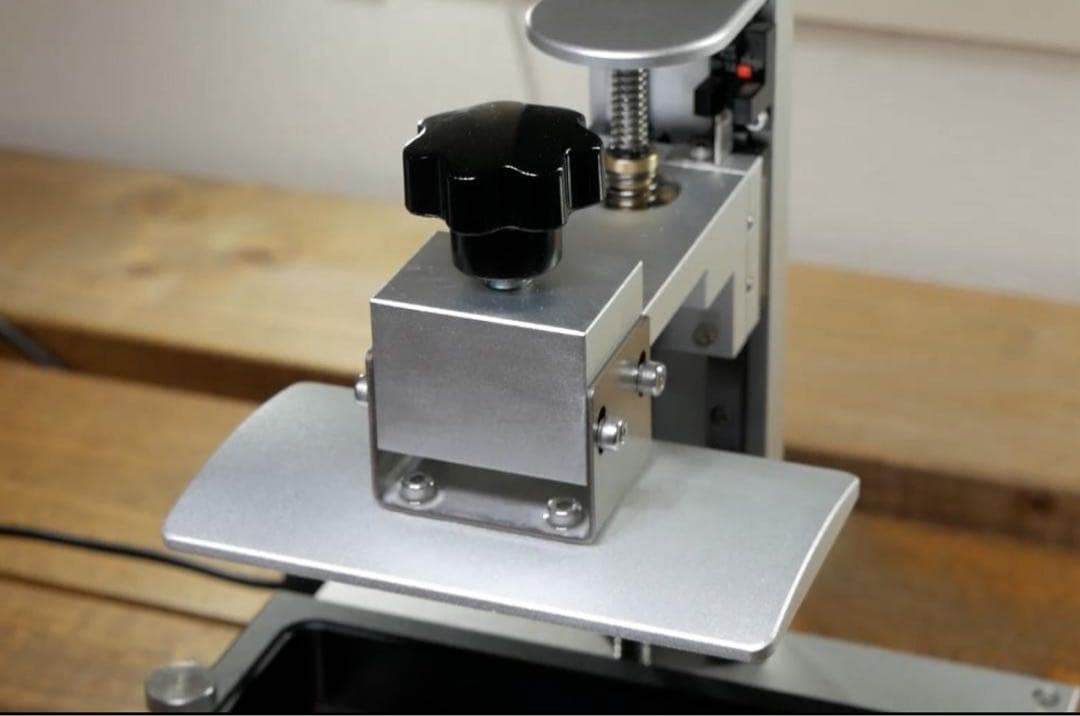 特価　新品未使用　小型光造形3Dプリンター SQ1X