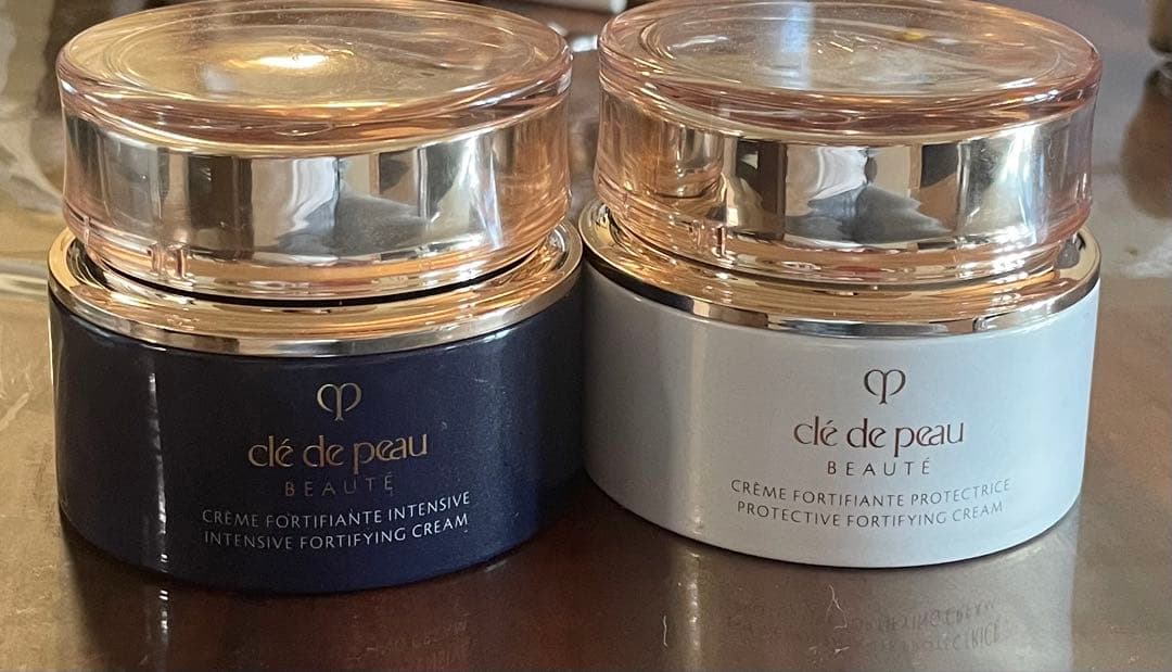 クレドポーボーテクレームプロテクトゥリスn クレームアンタンシヴn