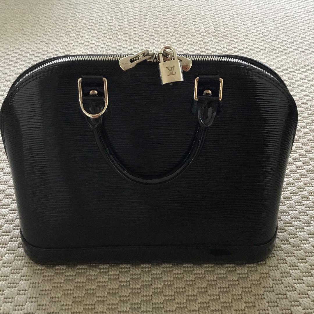 Louis Vuitton アルマ　PM エレクトリックノワール　エピ