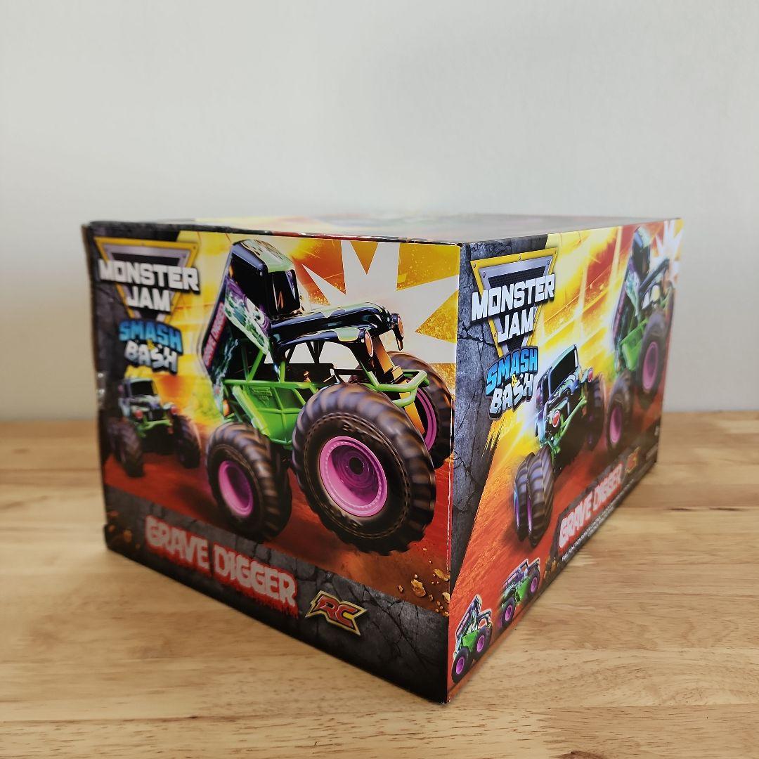 モンスタージャム 巨大 スマッシュ＆バッシュ グレイブディガーモンスタートラック