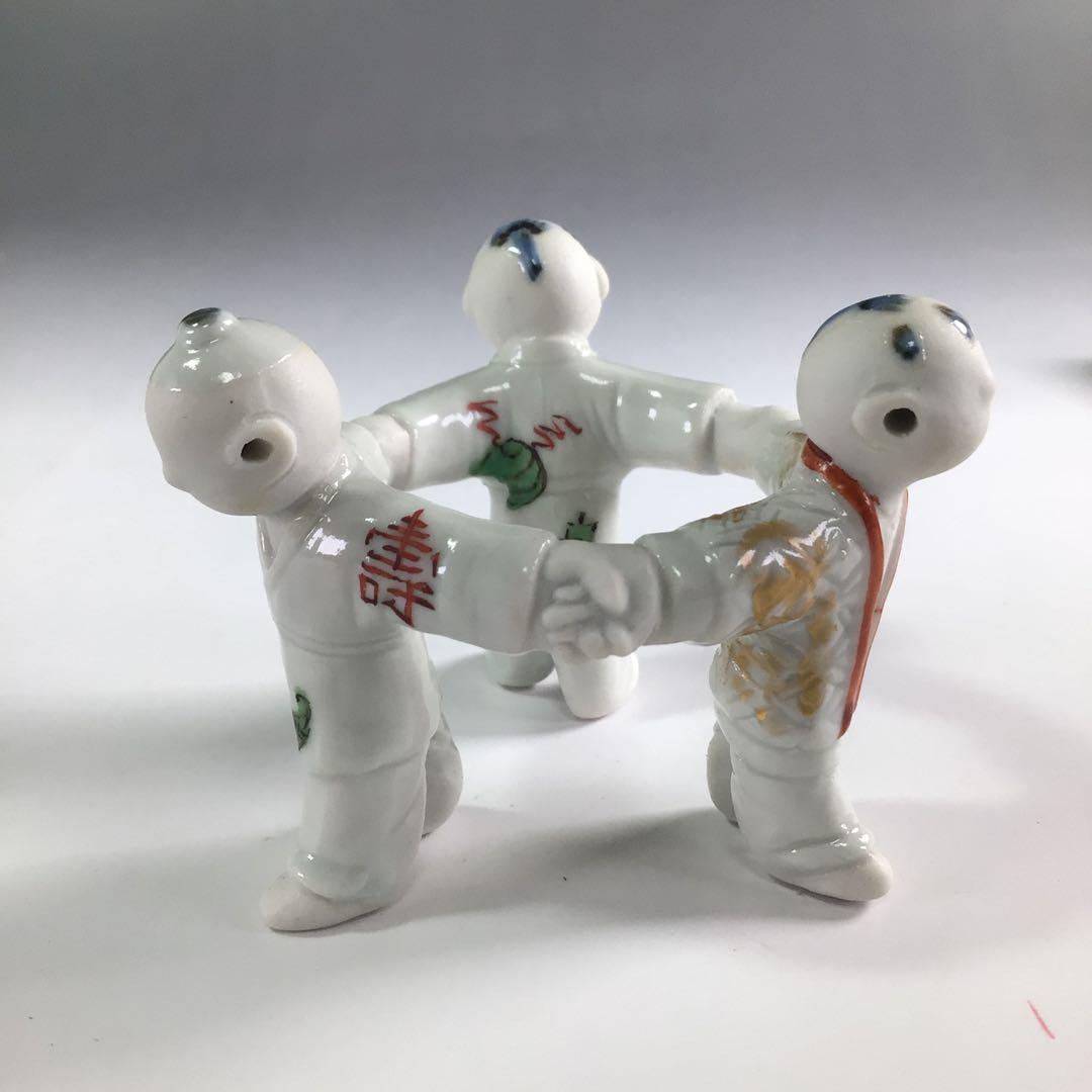 Ｒ１０１　蓋置　『林邦佳作』『不傳庵宗実　箱書』『三ツ人形蓋置』　共箱　茶道具