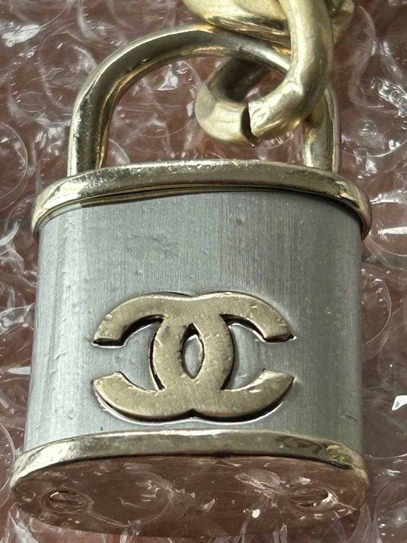 シャネルCHANEL （南京錠）ブレスレットB15K MADEINITALY