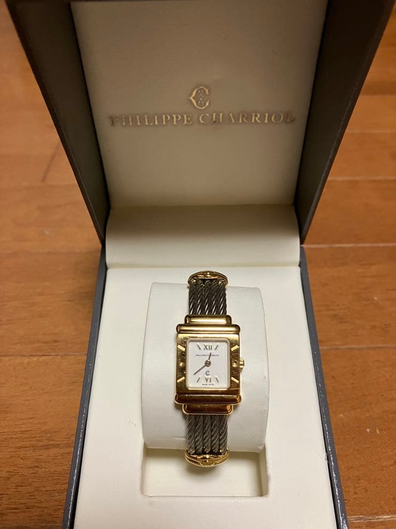 【お値下げ】フィリップシャリオール　レディース　腕時計
