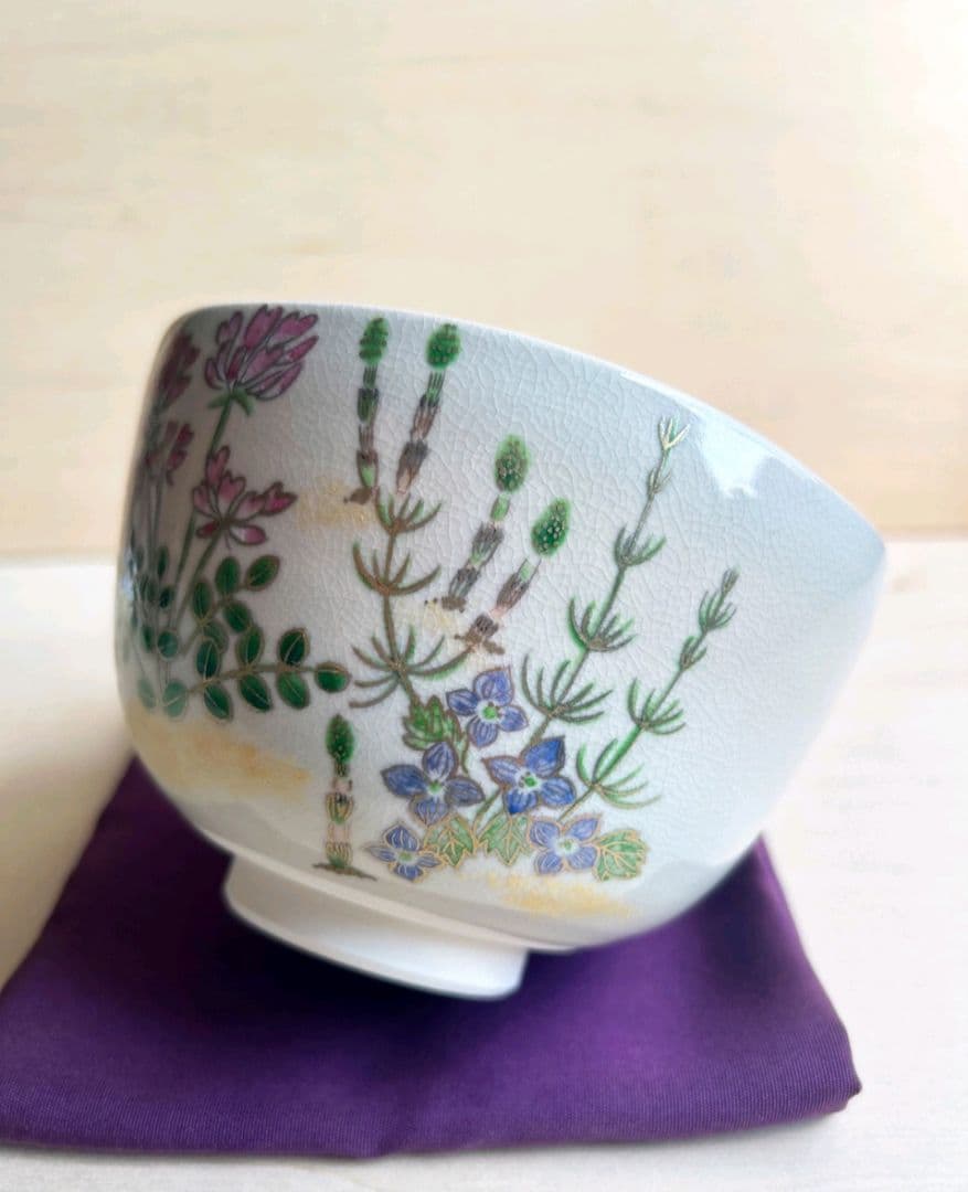 色絵 春の野 抹茶茶碗