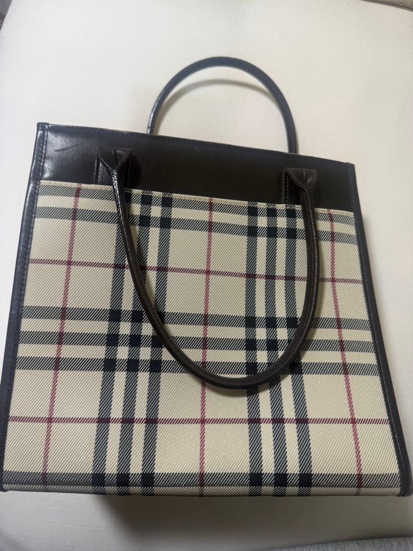 Burberry バッグ