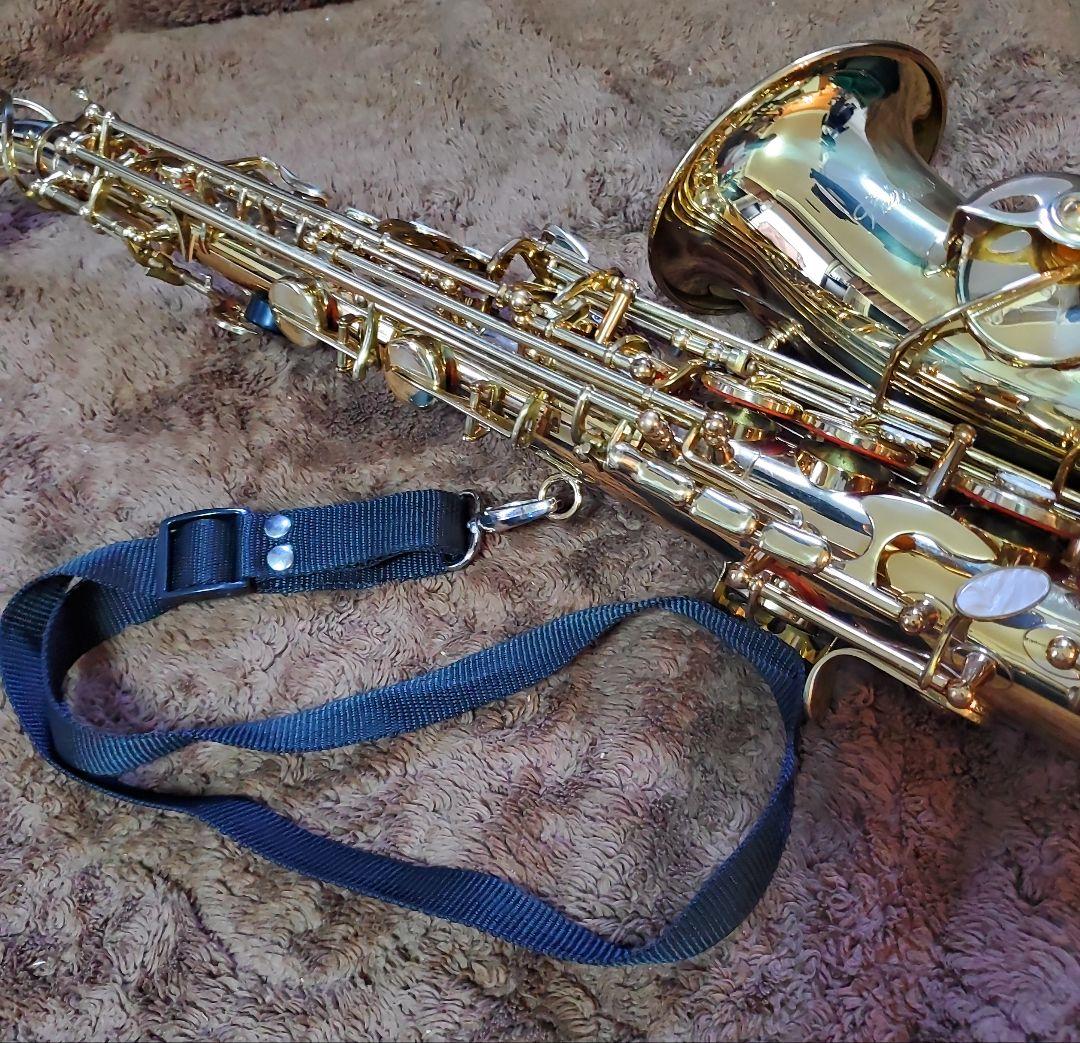 美品　ケルントナー　アルトサックス　ゴールドラッカー　彫刻　初心者　自宅　練習用