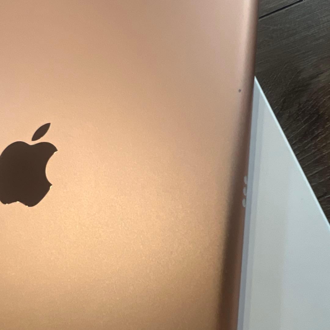 iPad 10.2インチ 第8世代本体 箱付き