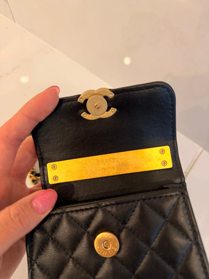 シャネルミニチェーンバッグ