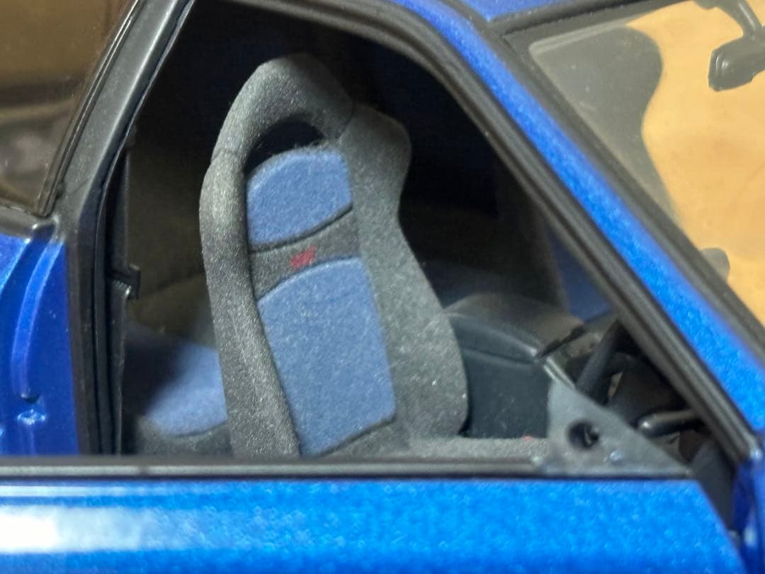 オートアート 1/18 スバル インプレッサ 22B ジャンク