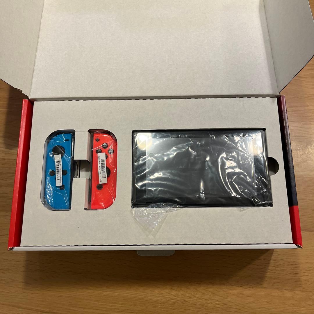 Nintendo Switch 本体 （ジョイコン充電ドックのおまけ付）