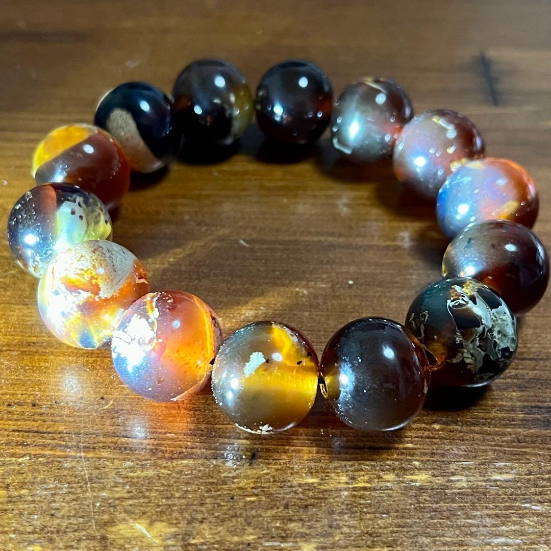 高品質 琥珀 17mmブルー レッド アンバー ブレスレット 守護石 化石