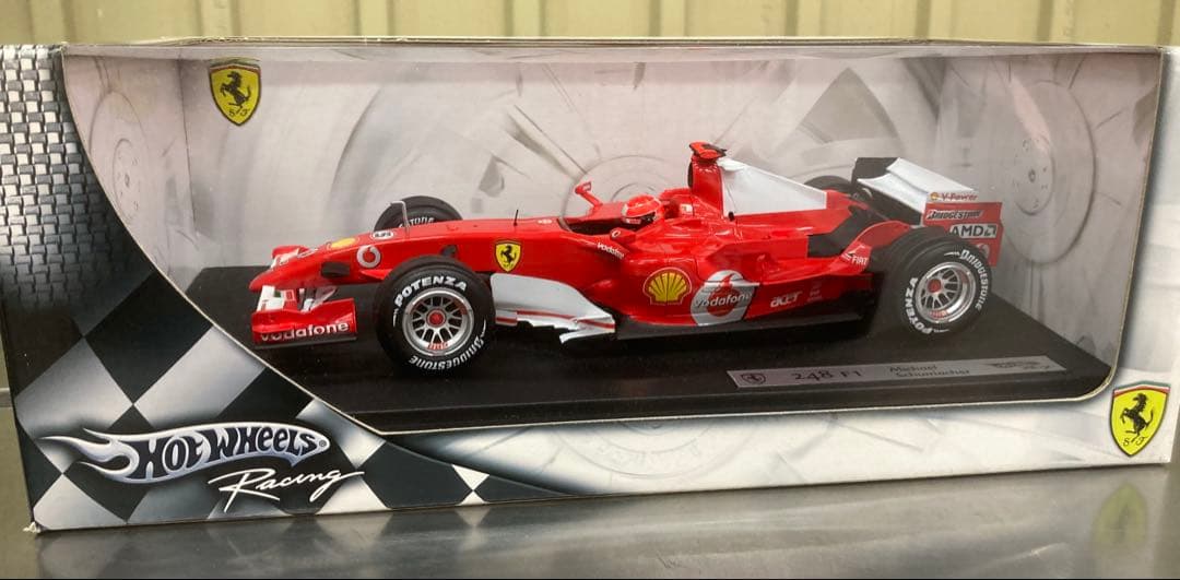 F1ミニカー3台セット 1/18 マクラーレン フェラーリ トヨタ