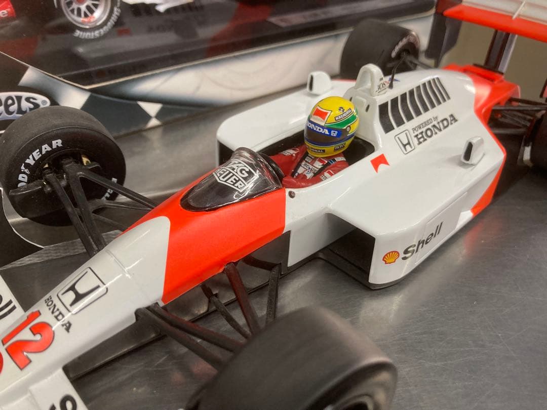 F1ミニカー3台セット 1/18 マクラーレン フェラーリ トヨタ