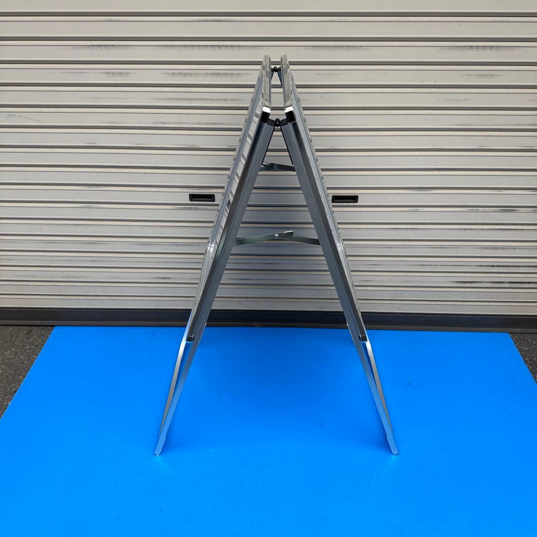 スタンド看板　立て看板　折り畳め式　両面