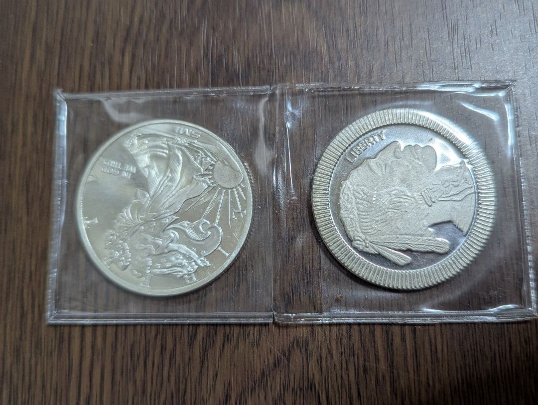 two oz fine silver 純銀2枚、1トロイオンス999、本物、米国