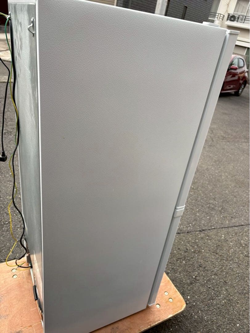 無料配送有　IRIS OHYAMA 冷蔵庫　IRSD-14A-W 2023年製