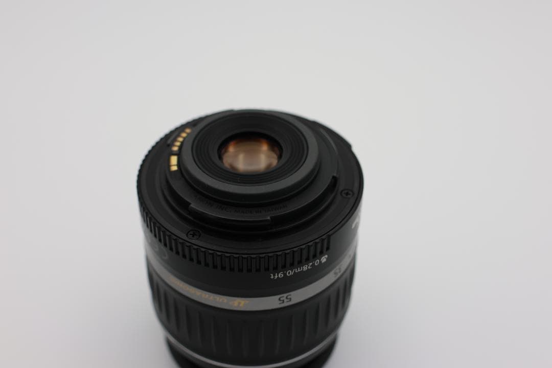 Canon EOS Kiss X3/デジタル一眼レフカメラ本体＋レンズ付き