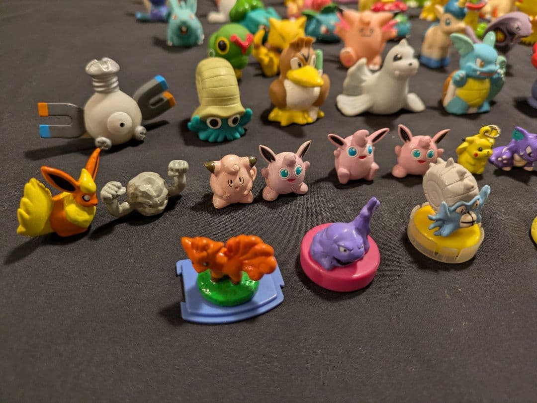ポケモン 指人形・フィギュア・スタンプ まとめ売り 97点
