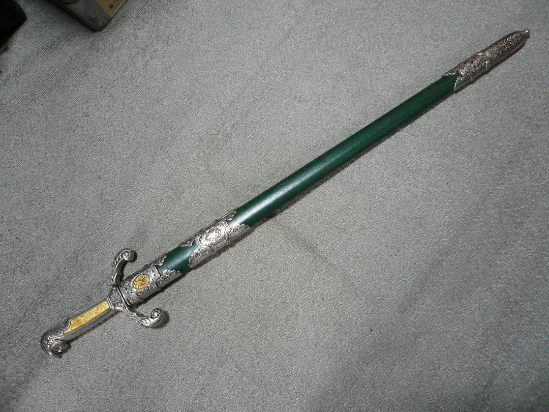 剣 ソード コレクション 金属 レプリカ 装飾 彫金 コスプレ 模造 インテリア
