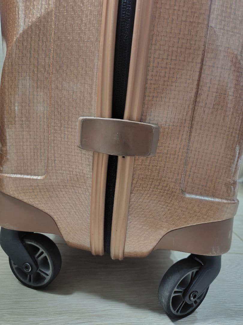 サムソナイト　コスモライト　68L　スーツケース　ゴールド　超軽量　レア 中型