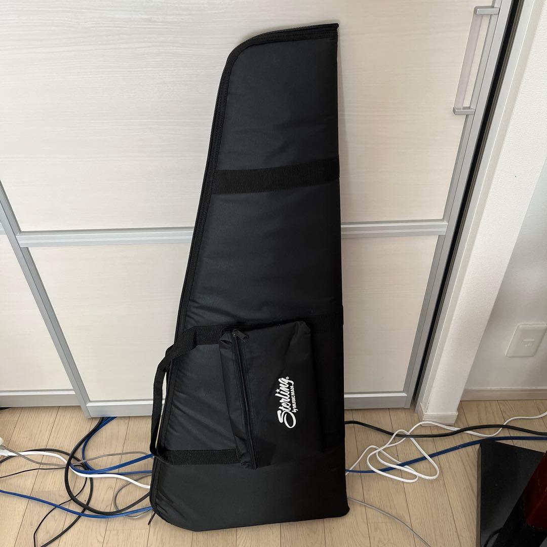 マウン　新品同様　STERLING by Musicman JP60