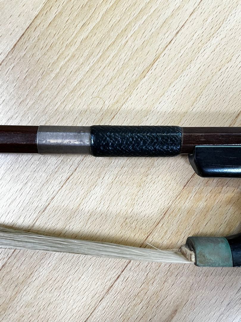 コントラバス弓　AT SALD