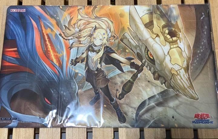 遊戯王　白の聖女エクレシア　プレイマット（公式）