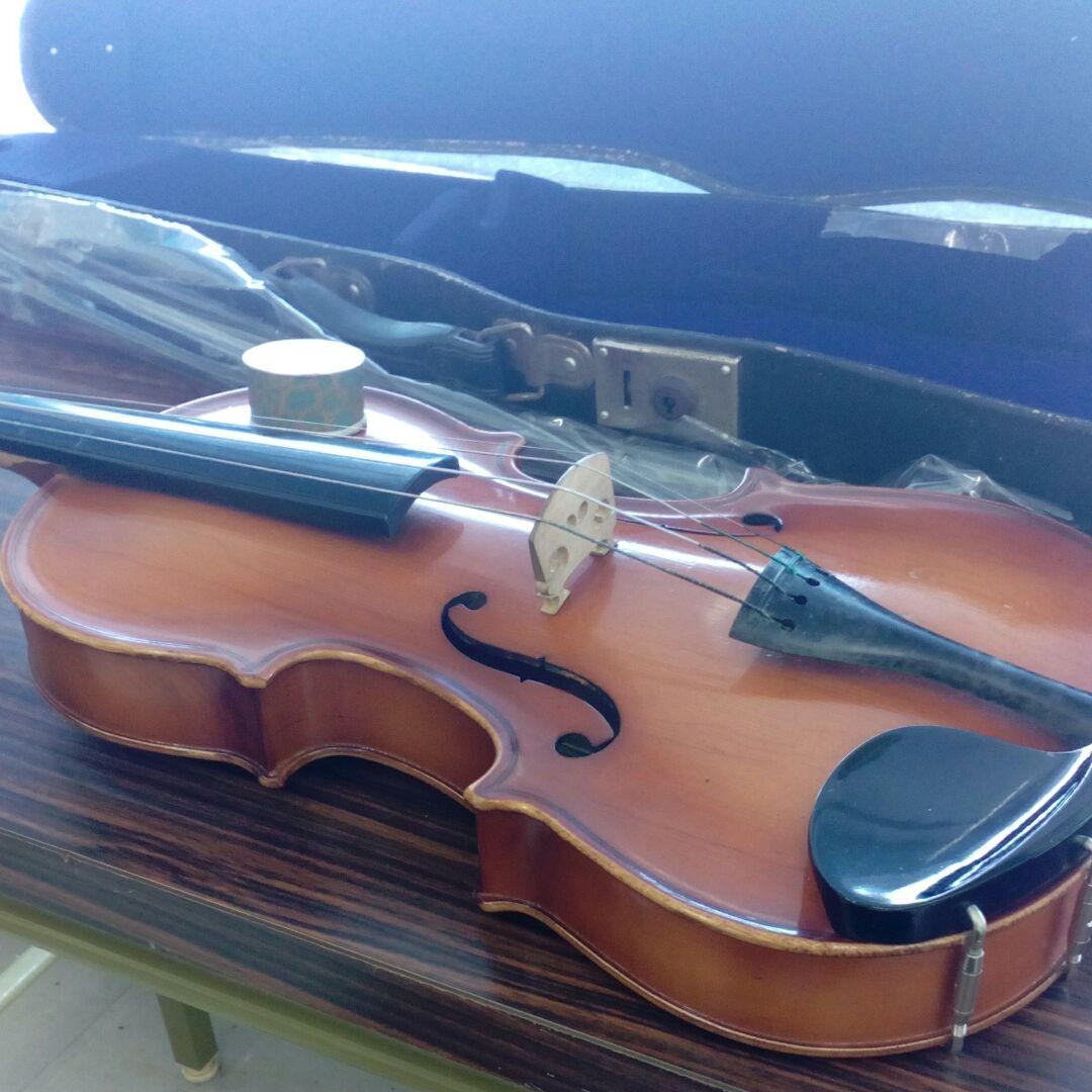 １８８７年国産創業スズキバイオリンノスタルジックヴィンテージ旧家蔵出保管品