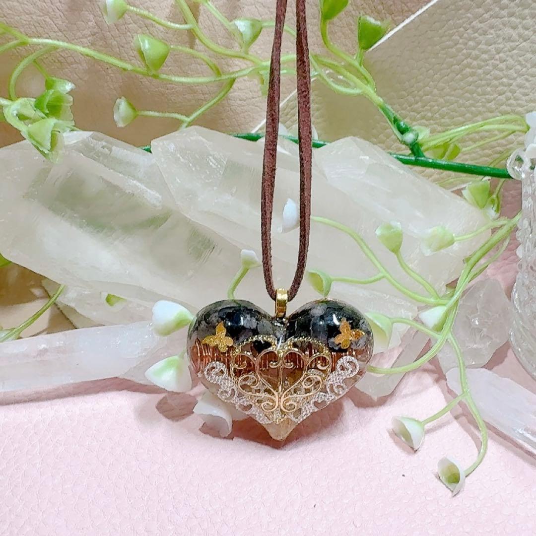 癒しのオルゴナイト❤️シトリン＋サードオニキスの香水瓶型♡