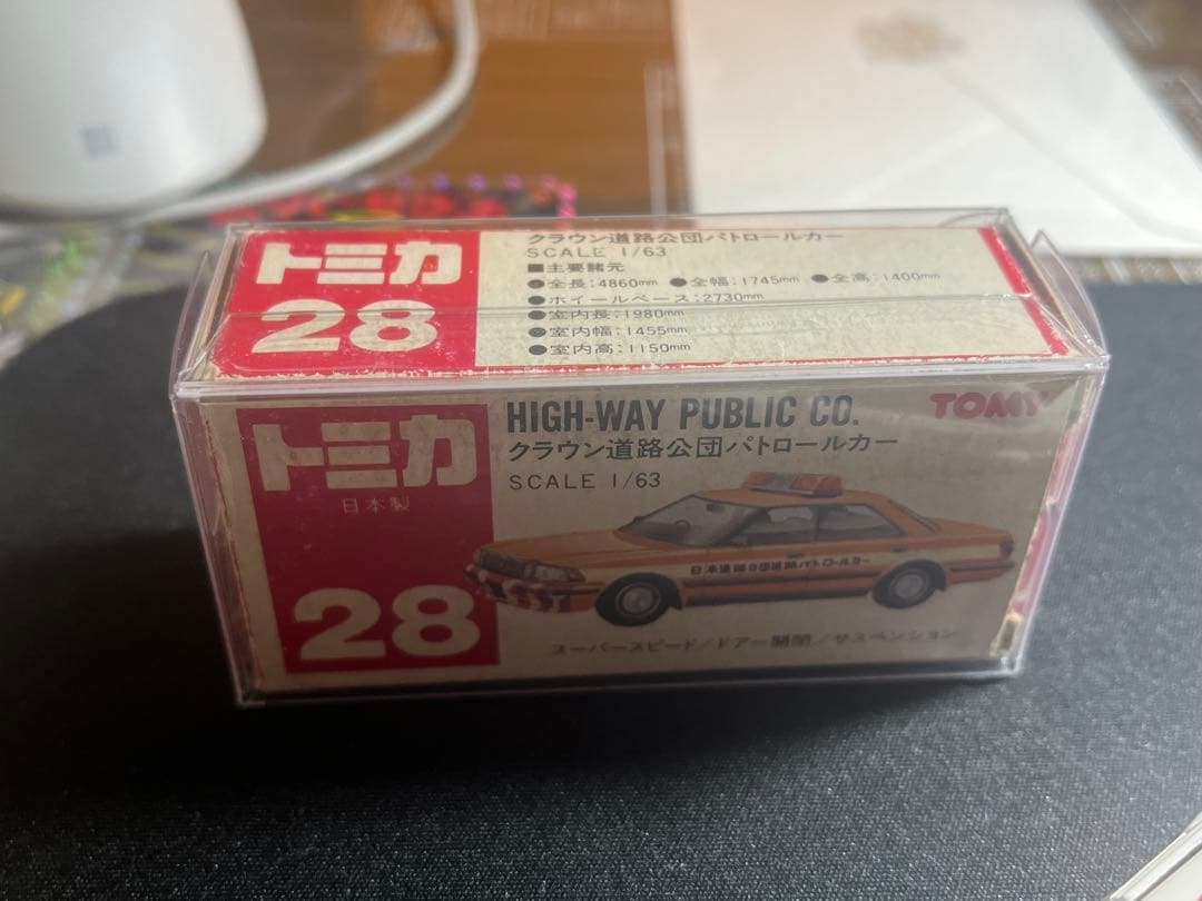 トミカクラウン　サンプル品　28 パトカー 1987年製