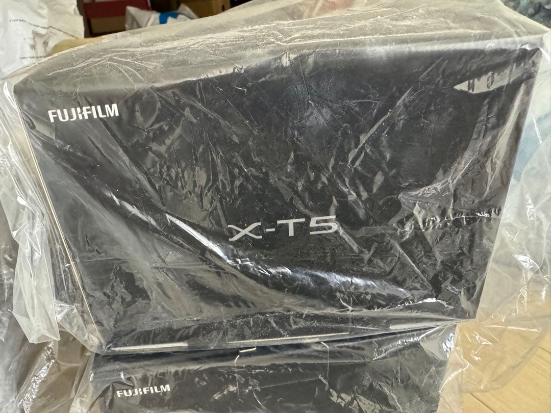 フジフイルム X-T5 ボディ シルバー