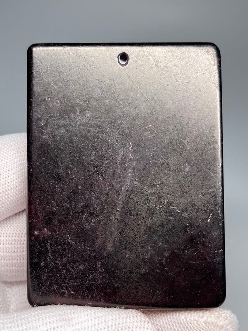 隕石　仏教美術　浮き彫り　不思議の石鉄隕石　アンティーク　縁起物　置物　根付