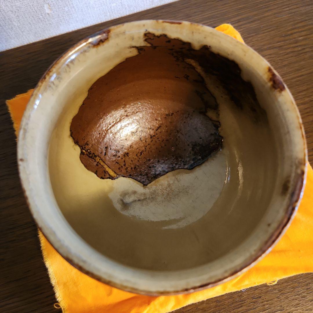 村田元作　益子焼　糖秞鉄砂　茶碗　共箱　陶印あり