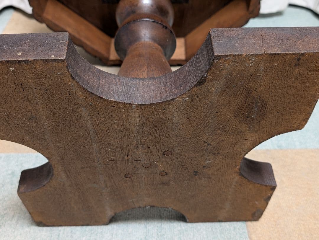 古家具　民芸家具　木製　木彫り　サイドテーブル　花台