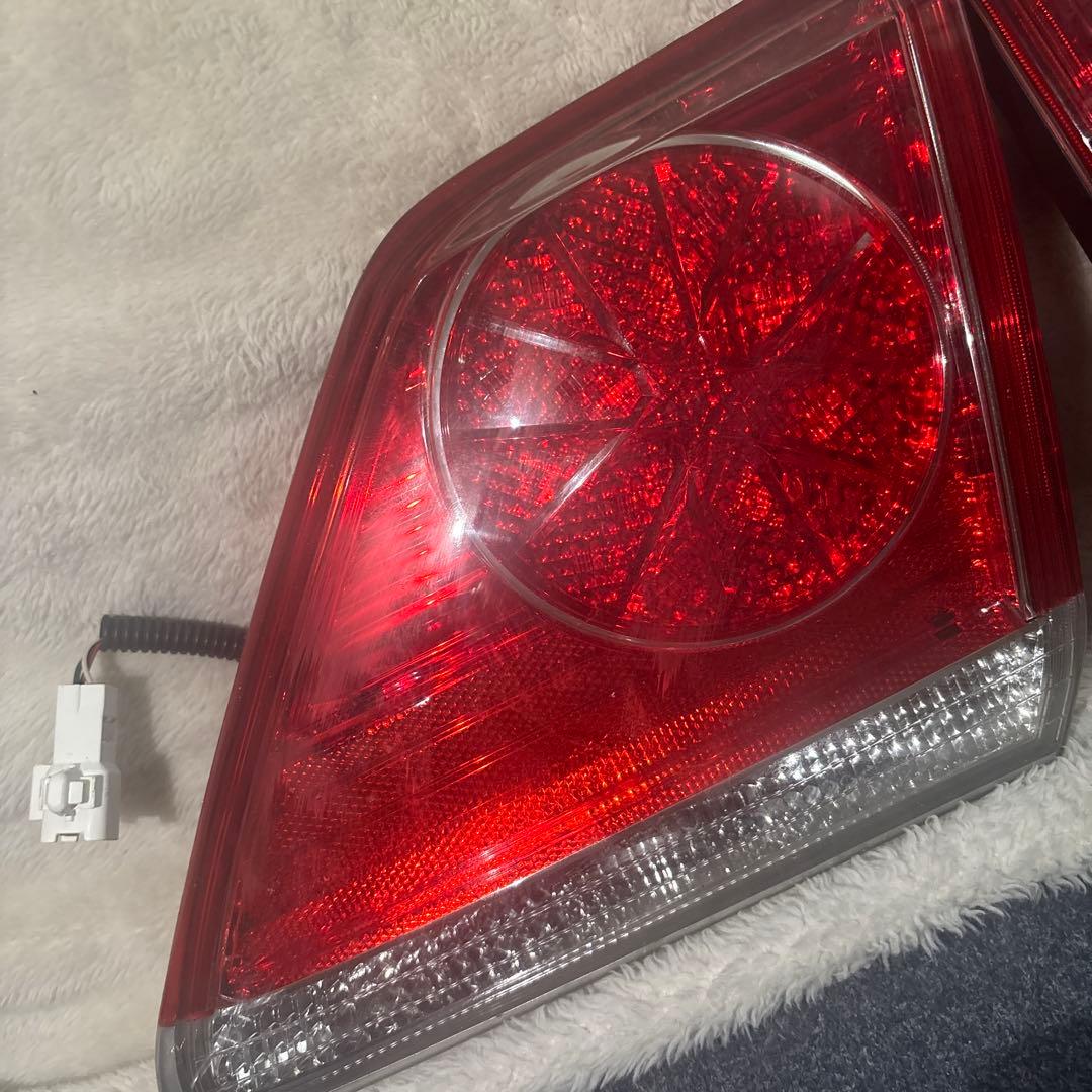 200系クラウンアスリート後期 grs201 テールランプ