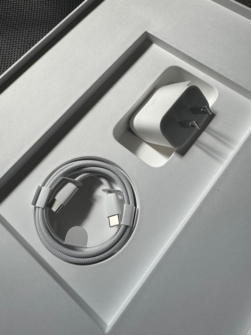 【ほぼ新品】iPad Pro 13 M4 512 ,Pencil Pro他