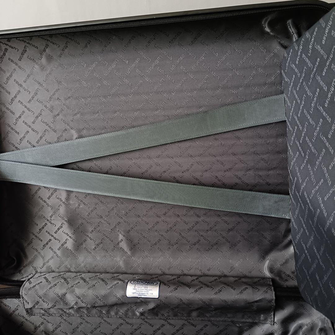 【希少】リモワ エッセンシャルライト ルフトハンザ キャビン グロッシーブルー